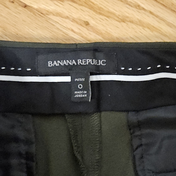 Banana Republic Crop Pants - Picture 3 of 4